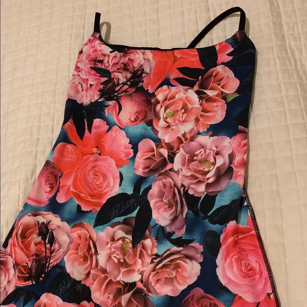 Limited edition Lululemon floral tank